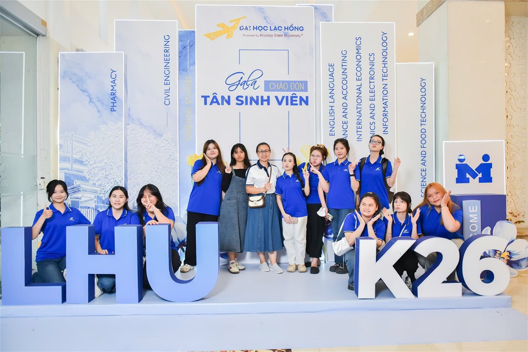 Gala chào đón tân sinh viên LHU 2026: Gắn kết từ những trải nghiệm đầu tiên
