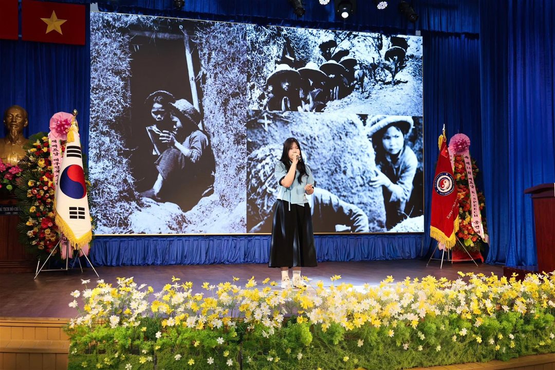 LHU tiếp tục giữ vững ngôi vị Quán quân  tại K-SPEECH Việt Nam lần thứ 14 